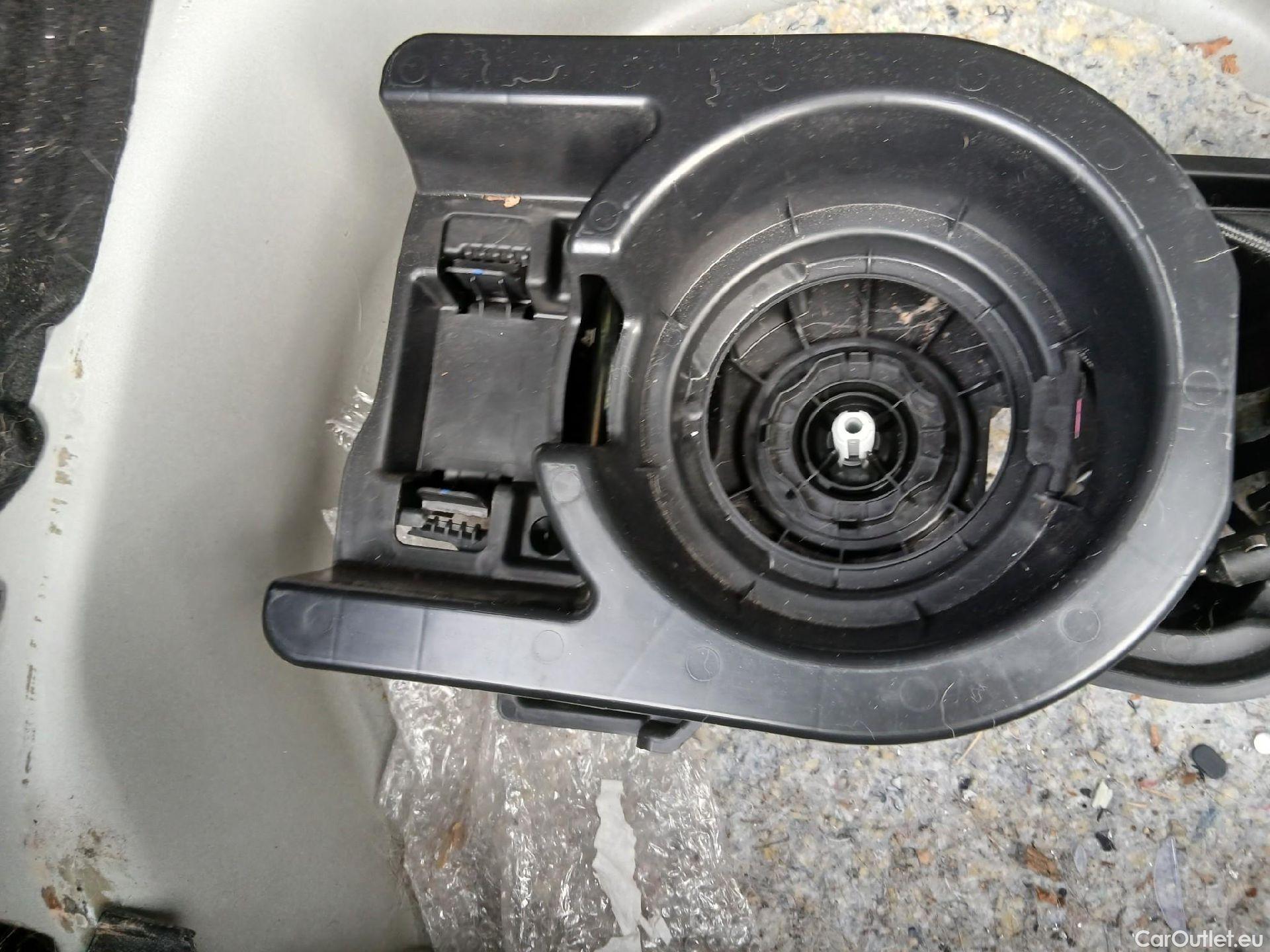  Opel  Corsa OPEL  / 2019 / 5P / berlina con portón 1.2T XHL 74kW (100CV) Edition (AC) #1