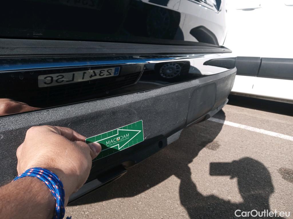  Peugeot  3008 PEUGEOT  / 2016 / 5P / todoterreno 1.5 BlueHDi 96kW (130CV) S&S Allure EAT8 #26