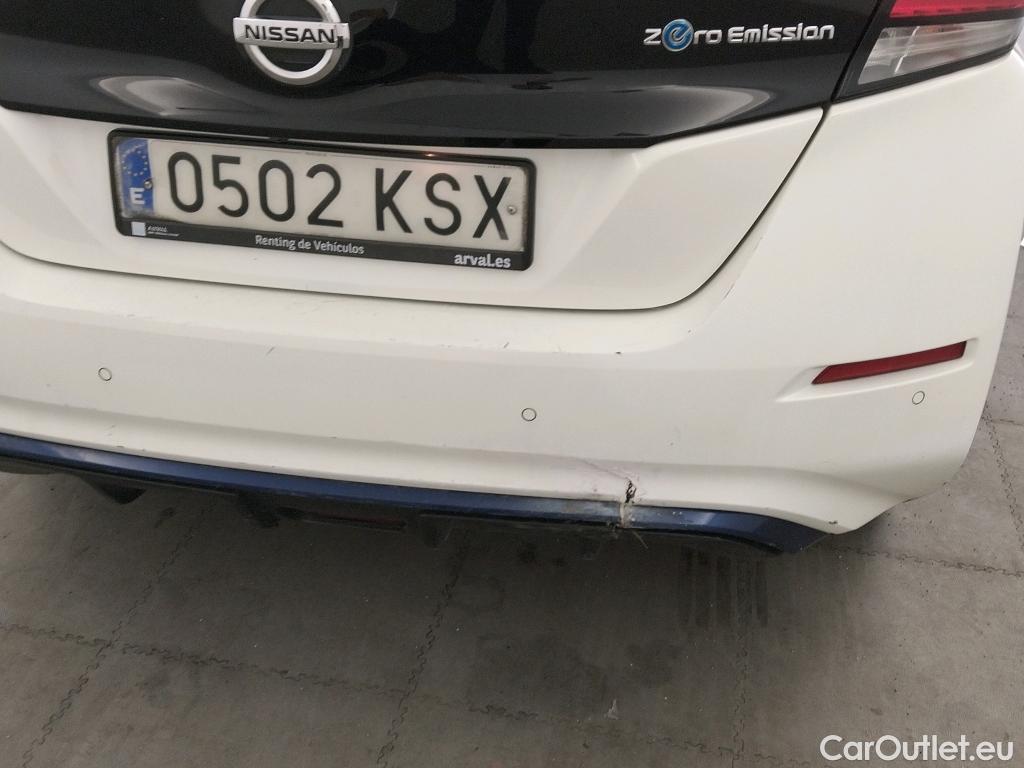  Nissan  Leaf NISSAN  / 2017 / 5P / berlina con portón 40kWh N-Connecta #50