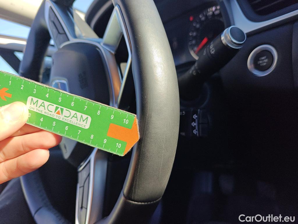  Renault  Captur RENAULT  / 2019 / 5P / todoterreno Intens TCe 90 (AC) #33