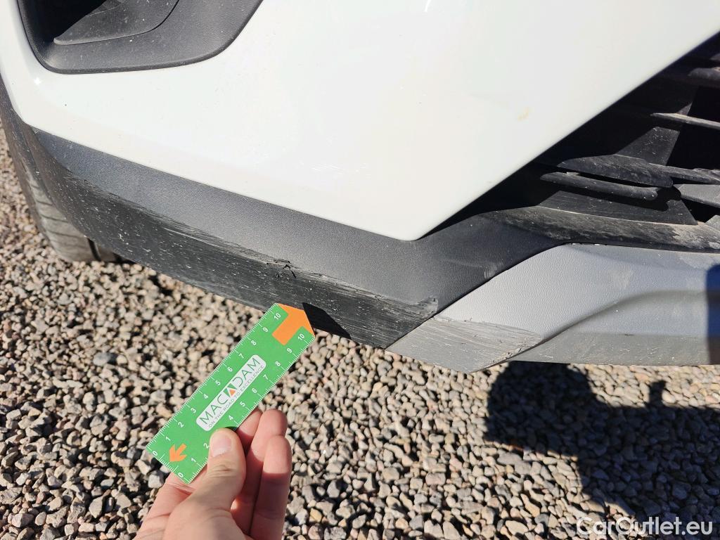  Renault  Captur RENAULT  / 2019 / 5P / todoterreno Intens TCe 90 (AC) #56