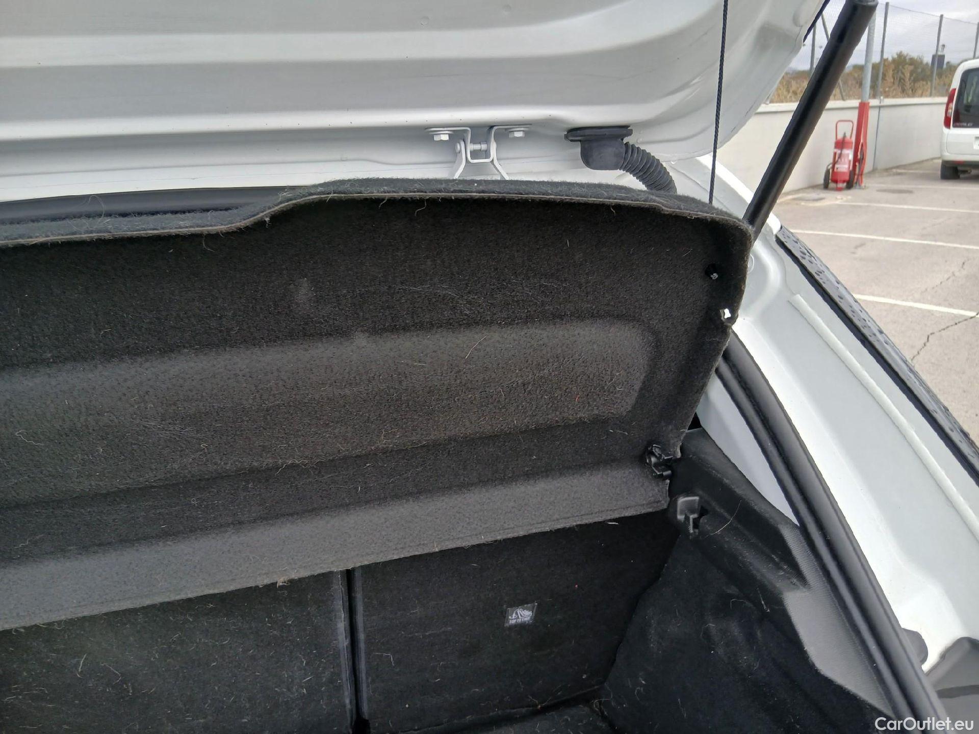  Opel  Corsa OPEL  / 2019 / 5P / berlina con portón 1.2T XHL 74kW (100CV) Edition (AC) #21