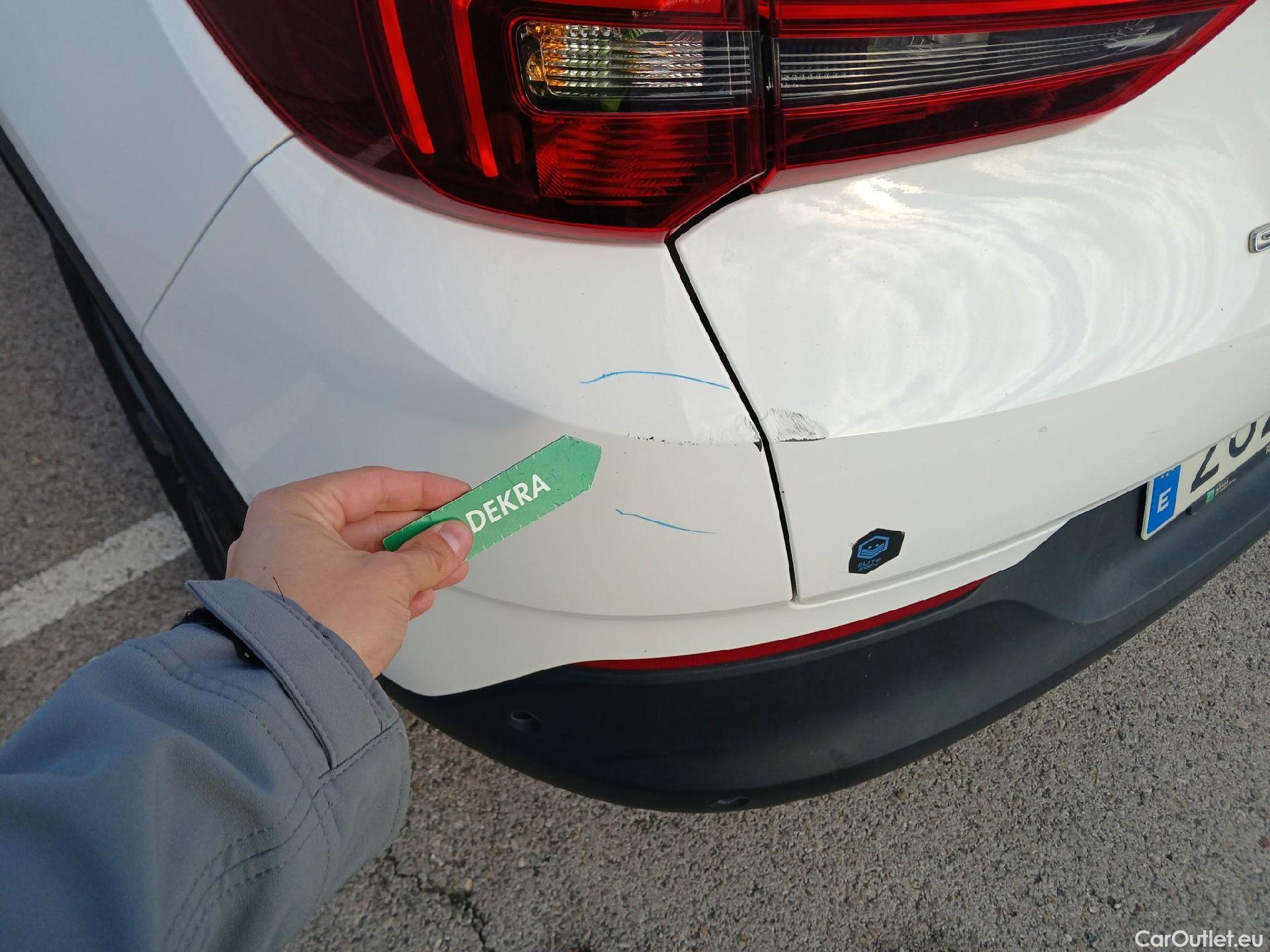  Opel   Grandland X OPEL Grandland / 2021 / 5P / todoterreno 1.5 CDTi Business Edition Auto #19