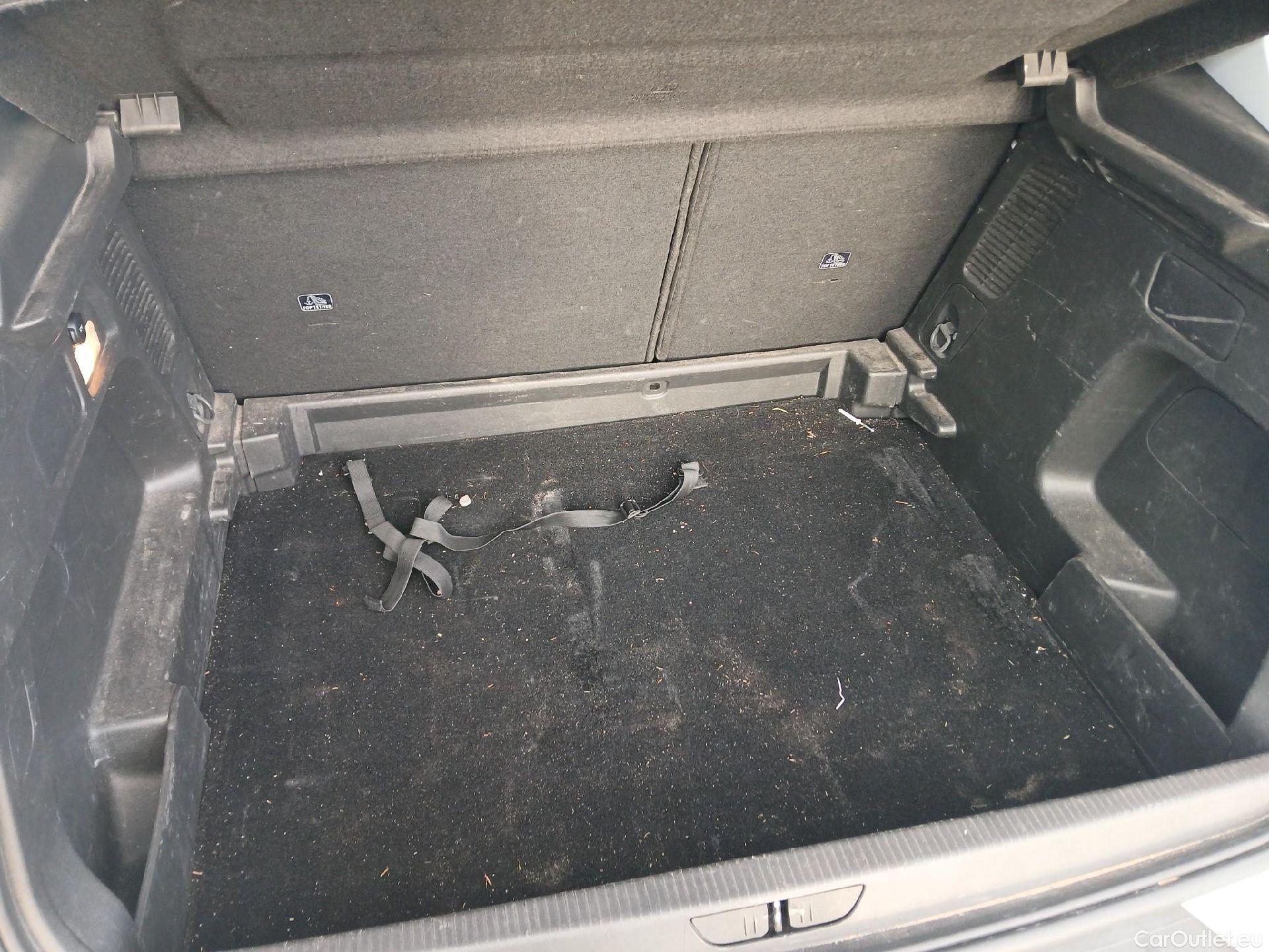  Opel   Grandland X OPEL Grandland / 2021 / 5P / todoterreno 1.5 CDTi Business Edition Auto #36