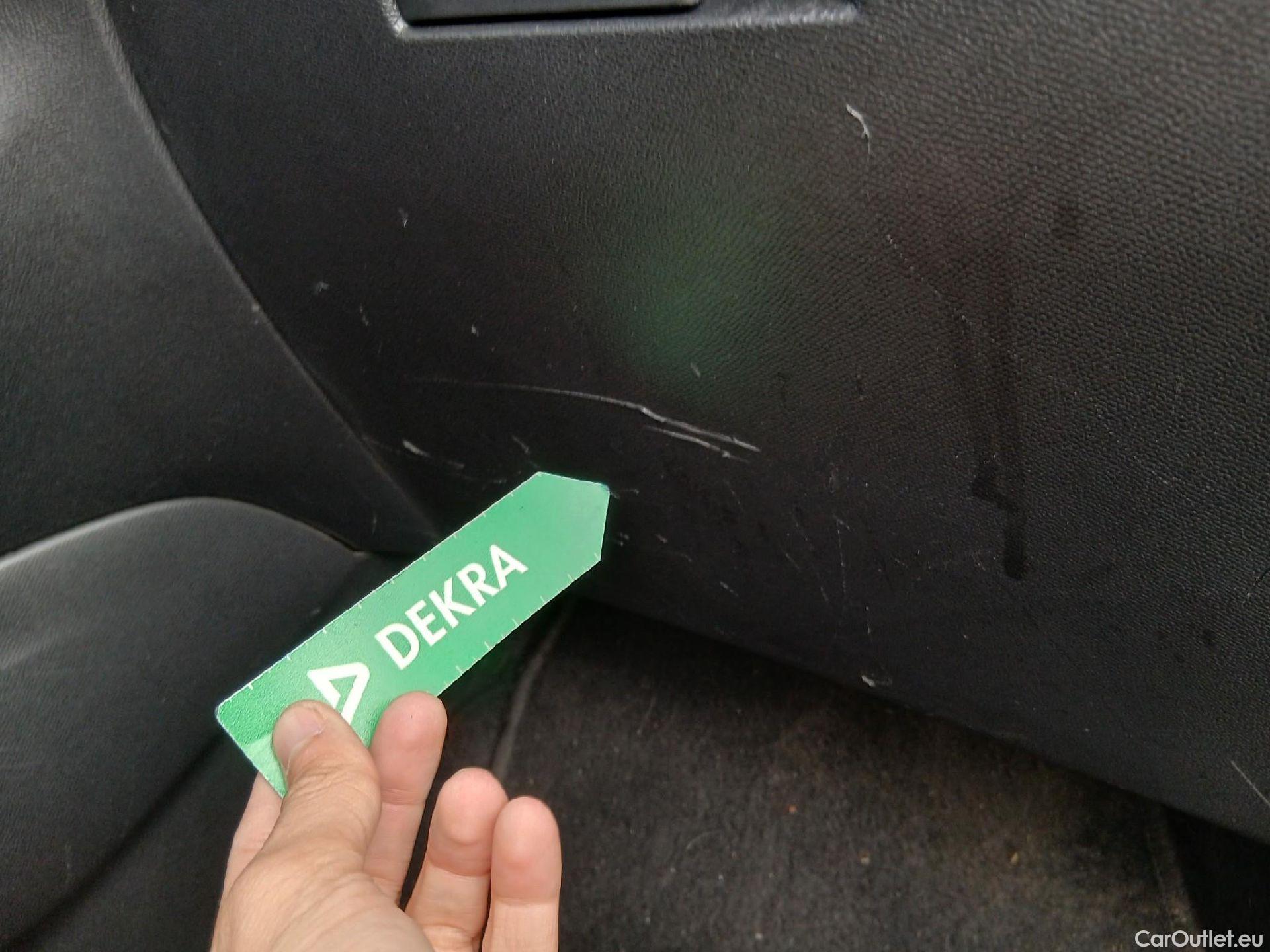  Opel  Corsa OPEL  / 2019 / 5P / berlina con portón 1.2T XHL 74kW (100CV) Edition (AC) #30