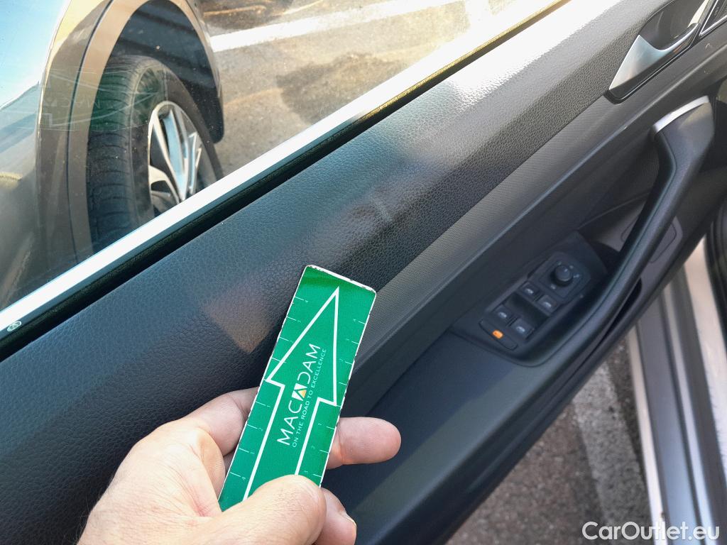  Volkswagen  Passat VOLKSWAGEN  / 2014 / 5P / familiar Advance 2.0 TDI 110kW(150CV) DSG Variant #16