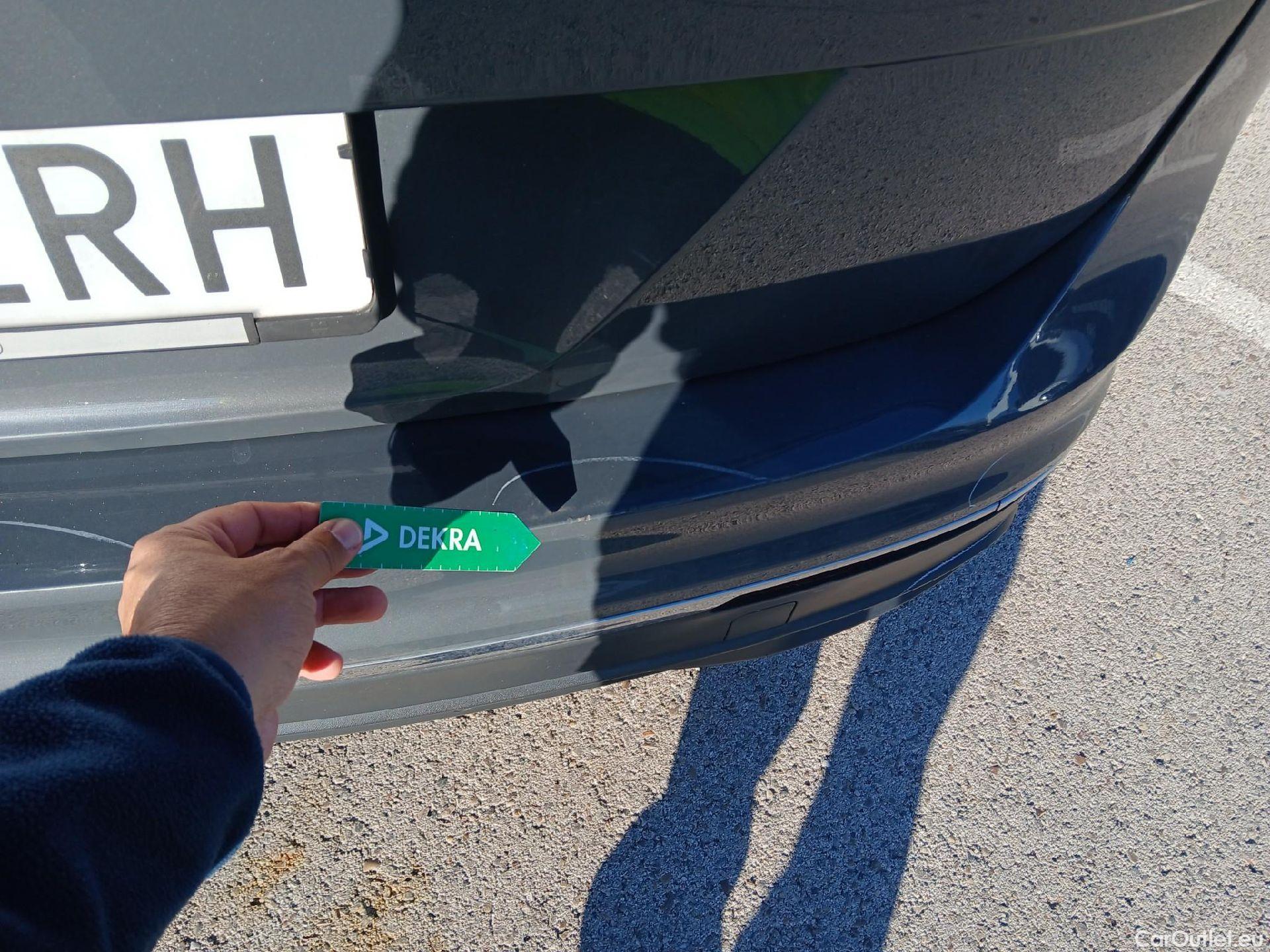  Volkswagen  Tiguan VOLKSWAGEN  / 2020 / 5P / todoterreno Life 2.0 TDI 110kW (150CV) DSG #23