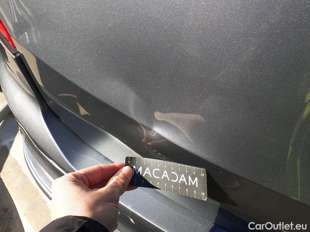  Volvo  XC90 VOLVO  / 2019 / 5P / todoterreno 2.0 B5 D5 AWD Business Plus Auto (CX) #4