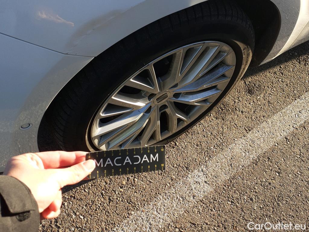  Land Rover  Discovery SEAT Nuevo León / 2020 / 5P / berlina con portón 1.4 e-Hybrid DSG-6 S&S Xcellence Go L (AC) #7