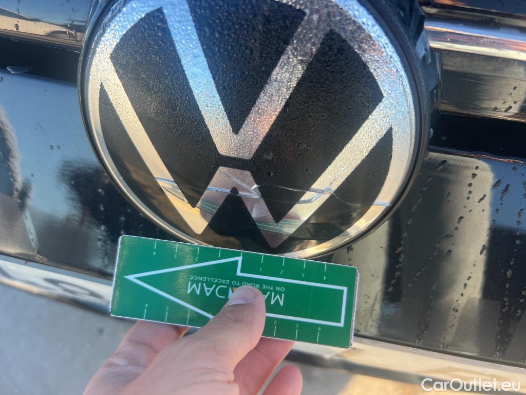  Volkswagen  Golf  VOLKSWAGEN / 2020 / 5P / berlina con portón Life 2.0 TDI 85kW (115CV) #6