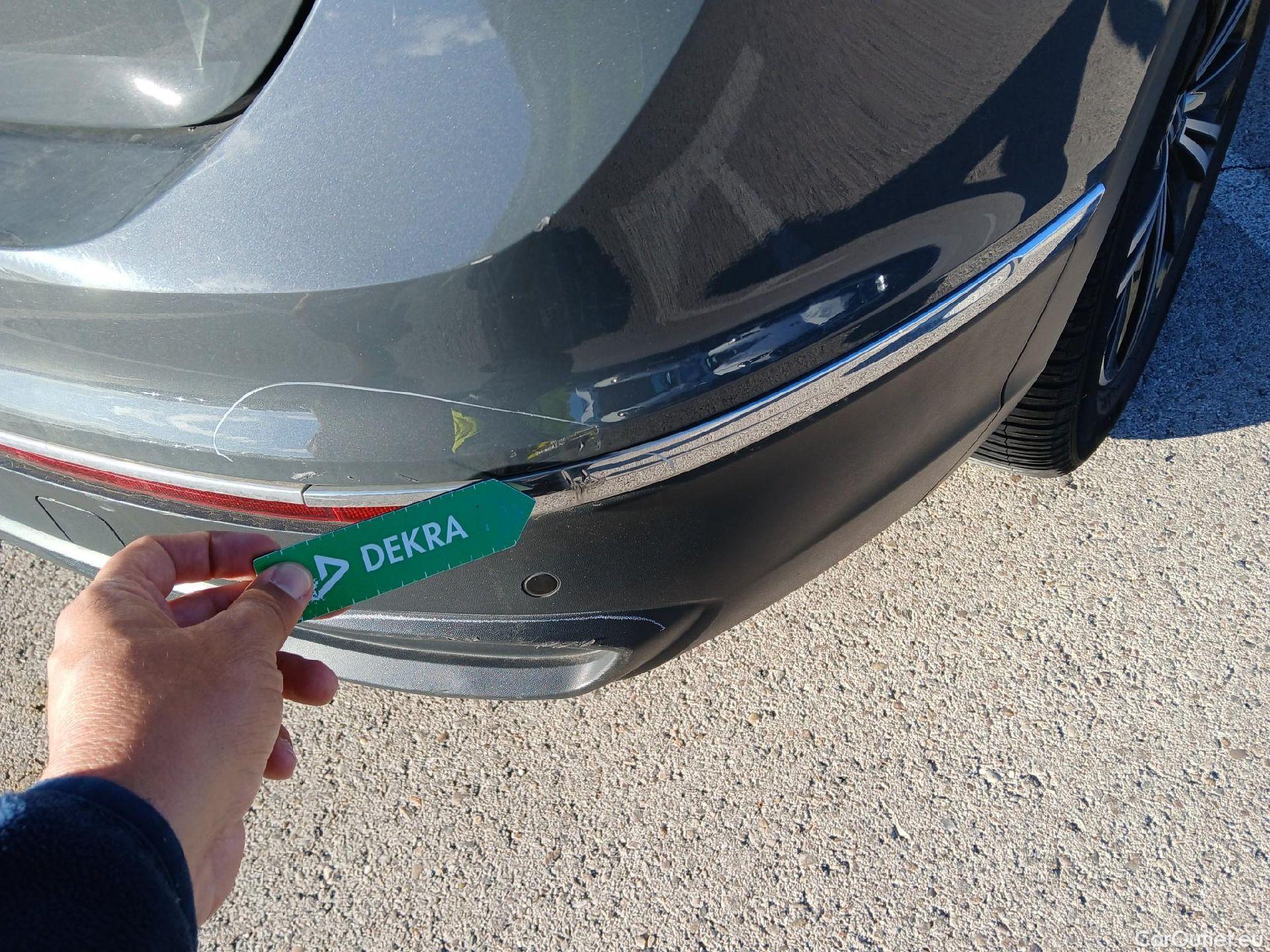  Volkswagen  Tiguan VOLKSWAGEN  / 2020 / 5P / todoterreno Life 2.0 TDI 110kW (150CV) DSG #27