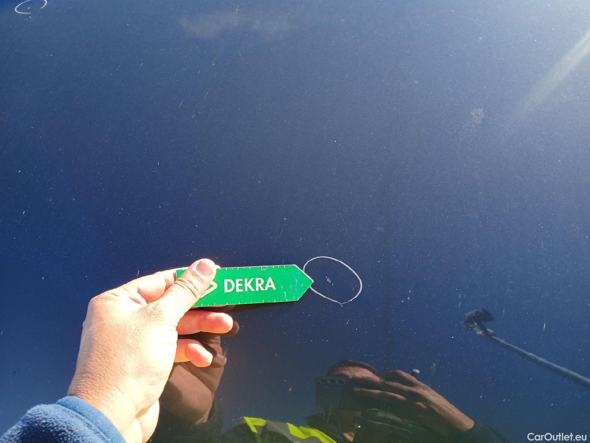  Volkswagen  Tiguan VOLKSWAGEN  / 2020 / 5P / todoterreno Life 2.0 TDI 110kW (150CV) DSG #10