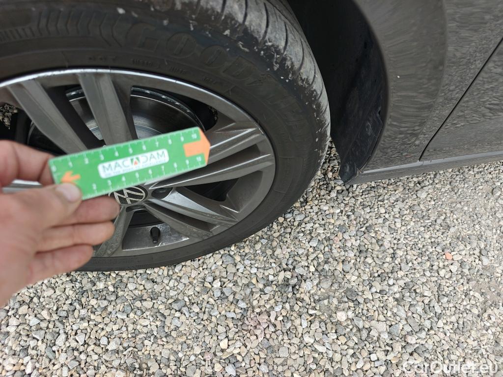  Volkswagen  Polo VOLKSWAGEN  / 2017 / 5P / berlina con portón United 1.0 TSI 70kW (95CV) DSG(SP) #5