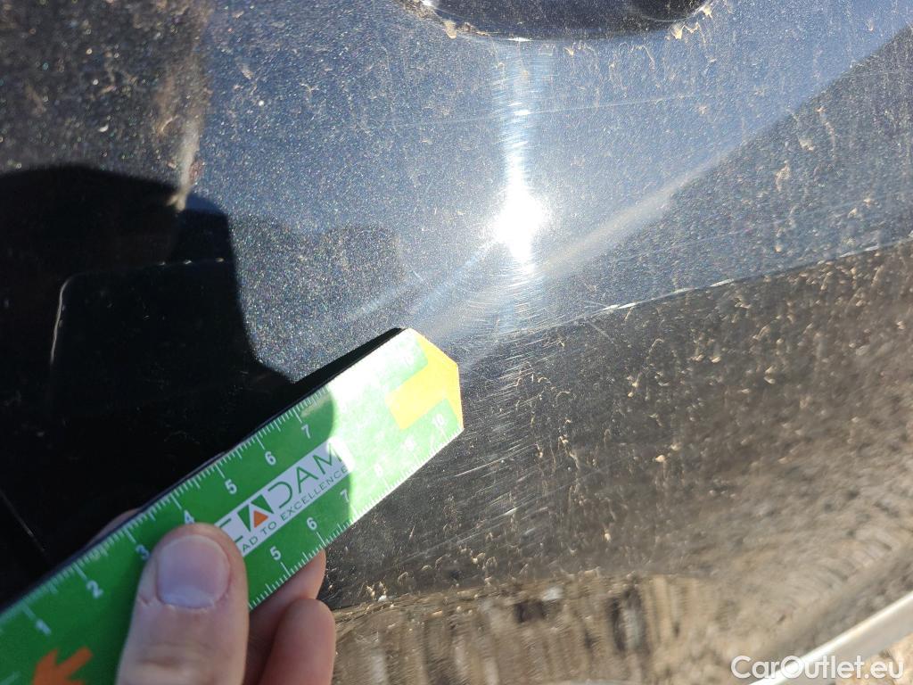  Volkswagen  Tiguan VOLKSWAGEN  / 2020 / 5P / todoterreno Life 2.0 TDI 110kW (150CV) DSG (AC2) #6