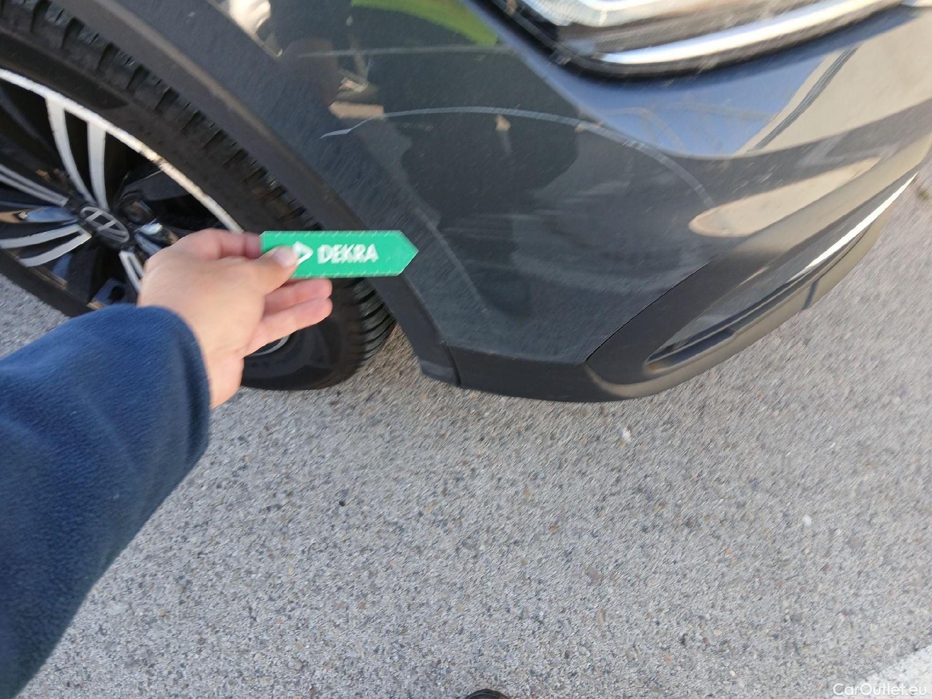  Volkswagen  Tiguan VOLKSWAGEN  / 2020 / 5P / todoterreno Life 2.0 TDI 110kW (150CV) DSG #3