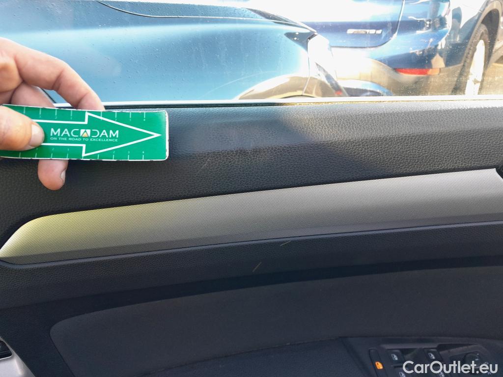  Volkswagen  Passat VOLKSWAGEN  / 2014 / 5P / familiar Advance 2.0 TDI 110kW(150CV) DSG Variant #17