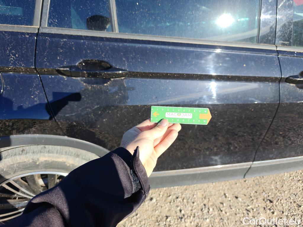  Volkswagen  Tiguan VOLKSWAGEN  / 2020 / 5P / todoterreno Life 2.0 TDI 110kW (150CV) DSG (AC2) #4