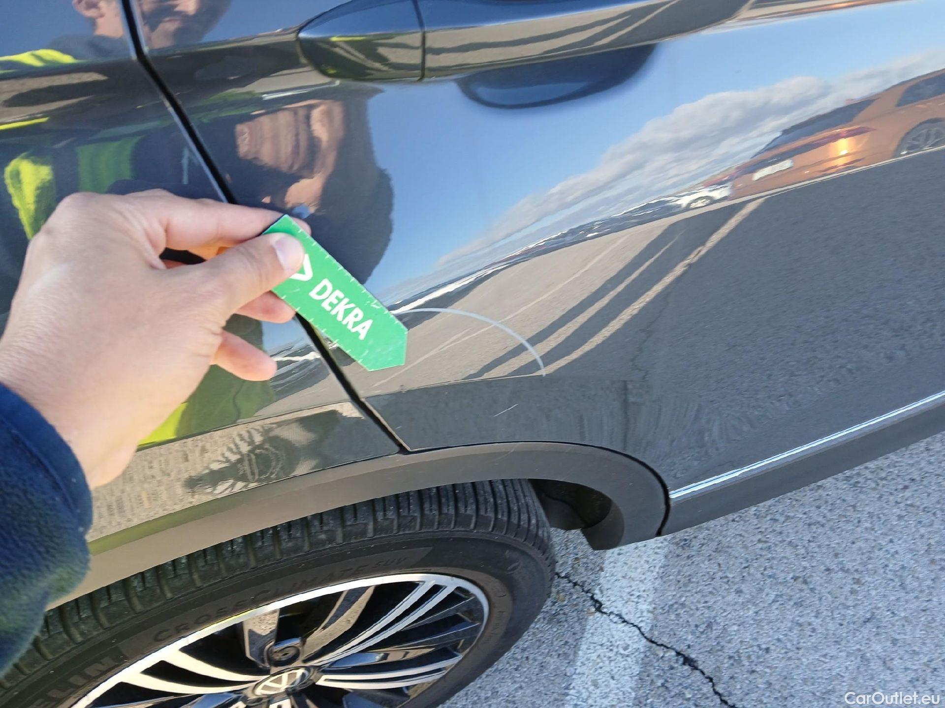  Volkswagen  Tiguan VOLKSWAGEN  / 2020 / 5P / todoterreno Life 2.0 TDI 110kW (150CV) DSG #30