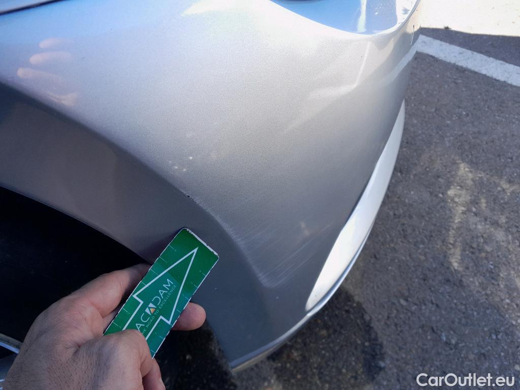  Volkswagen  Passat VOLKSWAGEN  / 2014 / 5P / familiar Advance 2.0 TDI 110kW(150CV) DSG Variant #20