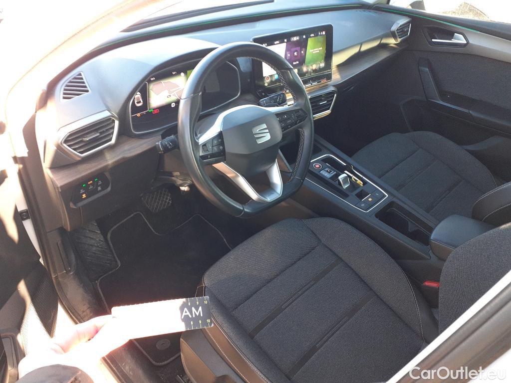  Land Rover  Discovery SEAT Nuevo León / 2020 / 5P / berlina con portón 1.4 e-Hybrid DSG-6 S&S Xcellence Go L (AC) #24