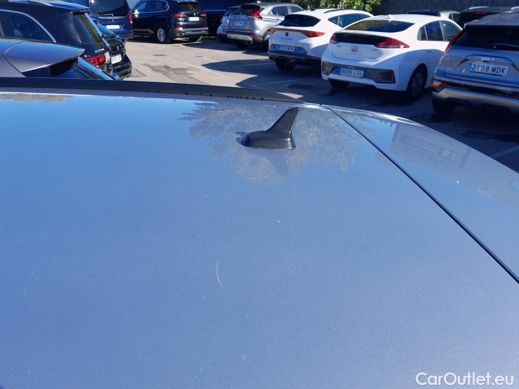  Volkswagen  Passat VOLKSWAGEN  / 2014 / 5P / familiar Advance 2.0 TDI 110kW(150CV) DSG Variant #27