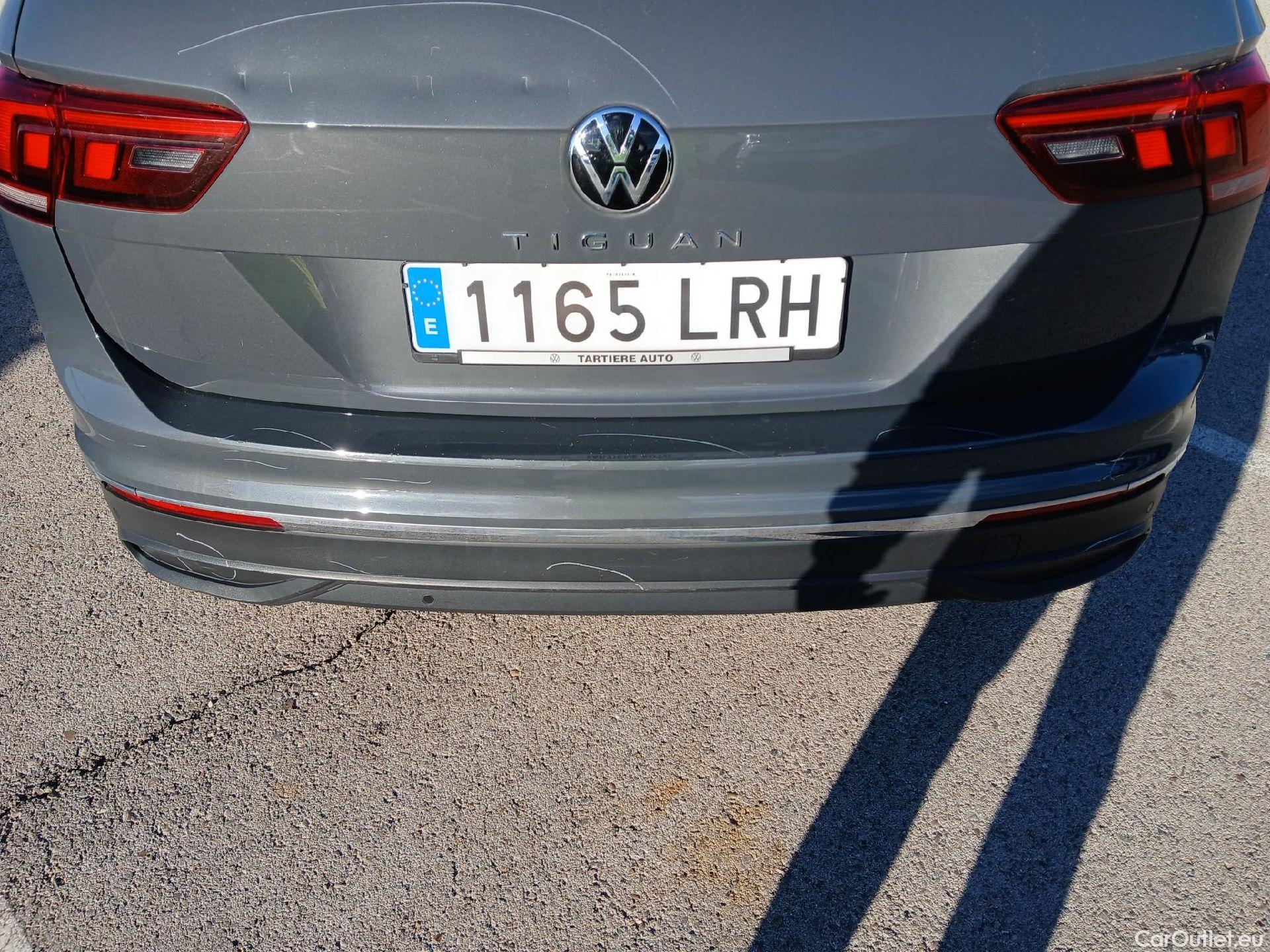  Volkswagen  Tiguan VOLKSWAGEN  / 2020 / 5P / todoterreno Life 2.0 TDI 110kW (150CV) DSG #24