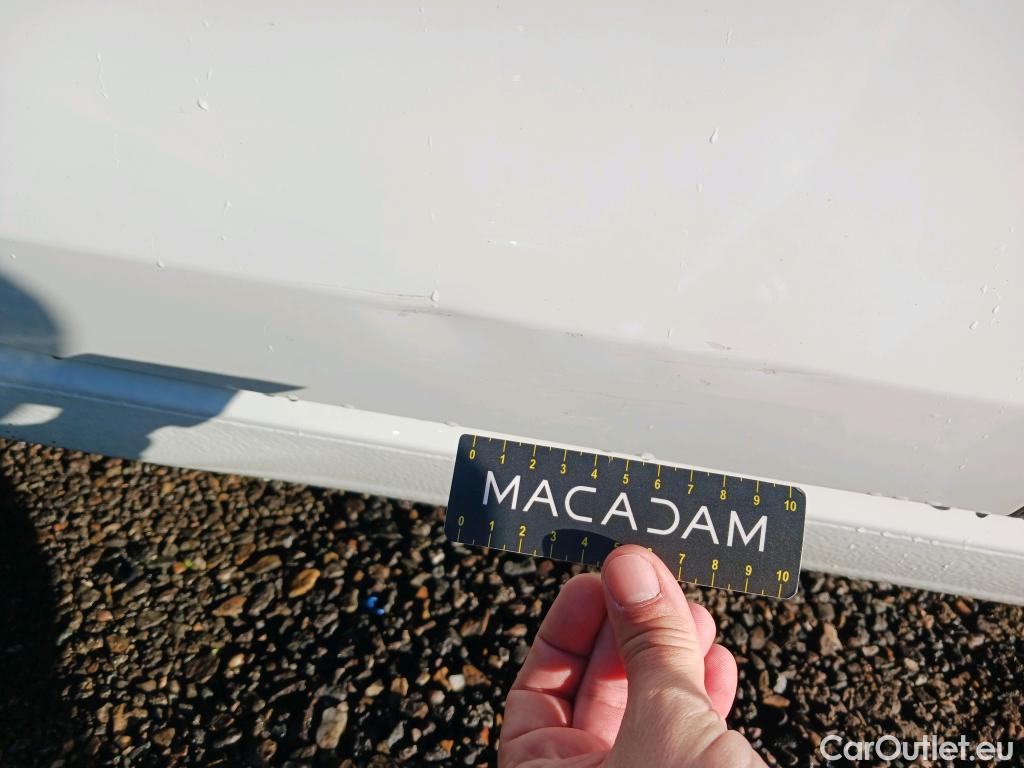  Volkswagen  Golf  VOLKSWAGEN / 2020 / 5P / berlina con portón Life 1.0 eTSI 81kW (110CV) DSG #7