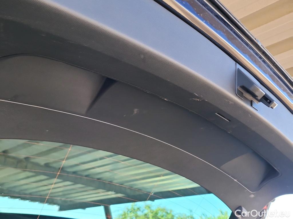  Land Rover  Discovery SEAT Nuevo León / 2020 / 5P / berlina con portón 2.0 TDI 85kW S&S Style Go(SP) #12