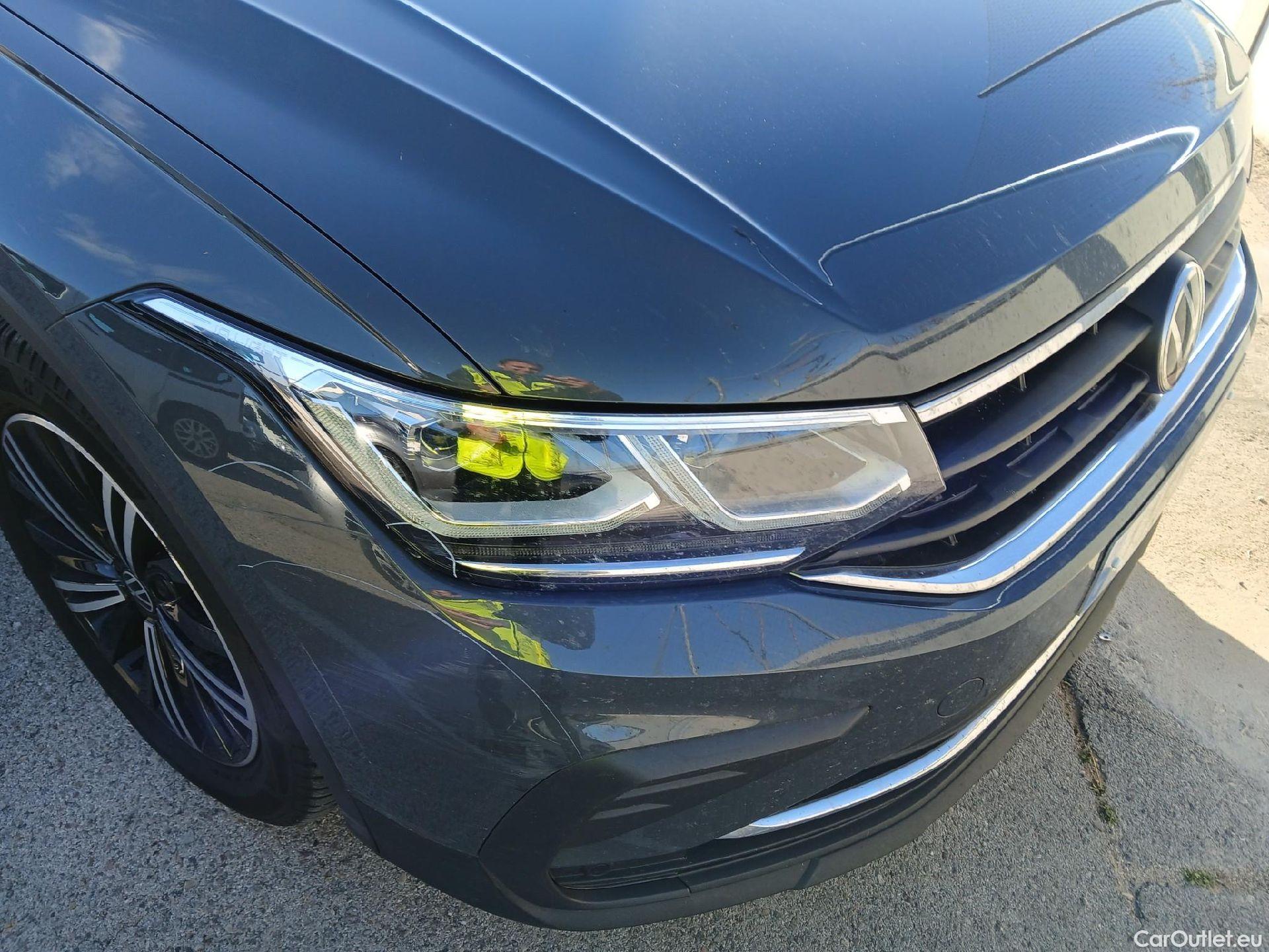  Volkswagen  Tiguan VOLKSWAGEN  / 2020 / 5P / todoterreno Life 2.0 TDI 110kW (150CV) DSG #6