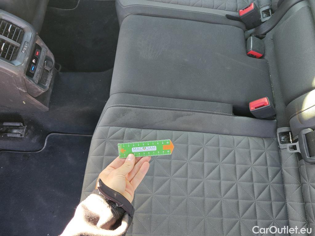  Volkswagen  Tiguan VOLKSWAGEN  / 2020 / 5P / todoterreno Life 2.0 TDI 110kW (150CV) DSG (AC2) #26