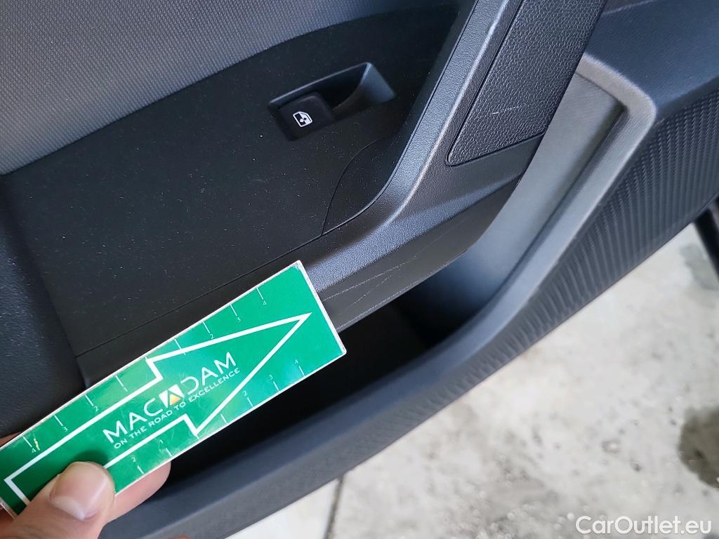  Land Rover  Discovery SEAT Nuevo León / 2020 / 5P / berlina con portón 2.0 TDI 85kW S&S Style Go(SP) #22