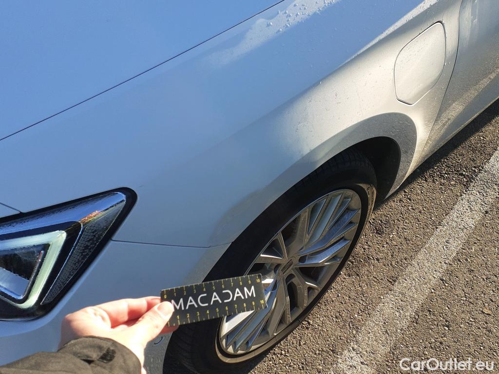  Land Rover  Discovery SEAT Nuevo León / 2020 / 5P / berlina con portón 1.4 e-Hybrid DSG-6 S&S Xcellence Go L (AC) #1