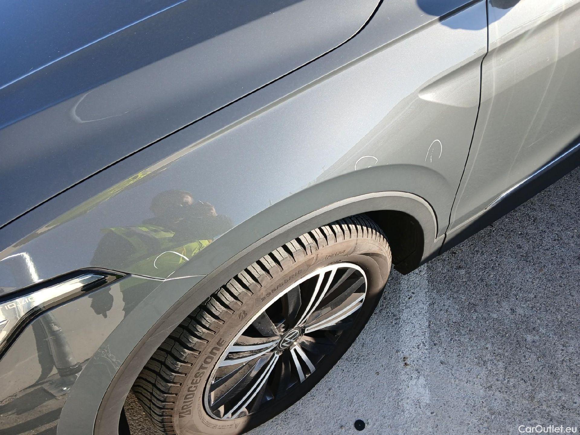  Volkswagen  Tiguan VOLKSWAGEN  / 2020 / 5P / todoterreno Life 2.0 TDI 110kW (150CV) DSG #12