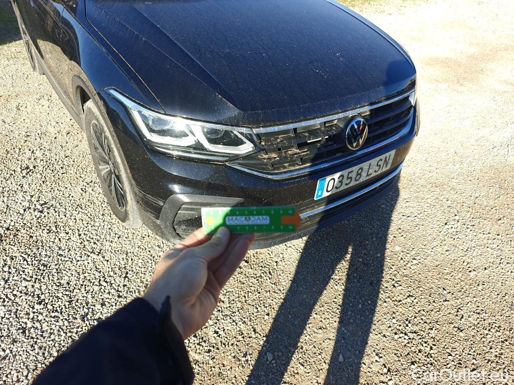  Volkswagen  Tiguan VOLKSWAGEN  / 2020 / 5P / todoterreno Life 2.0 TDI 110kW (150CV) DSG (AC2) #16