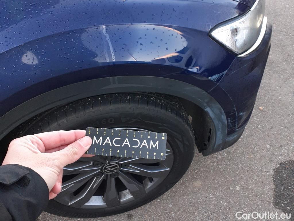  Volkswagen  T-ROC VOLKSWAGEN  / 2017 / 5P / todoterreno Sport 1.5 TSI 110kW (150CV) DSG #25