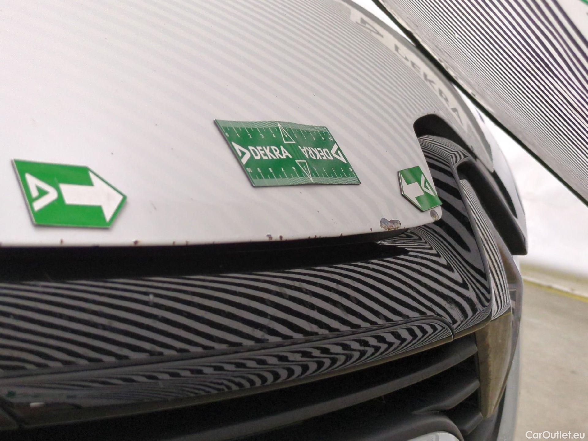  Renault  Clio  IV Air 1.5 dCi 90CV BVM5 E6 #11