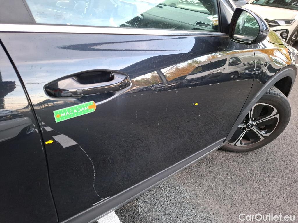  KIA  XCeed KIA  / 2019 / 5P / Crossover 1.6 GDI ISG ISG PHEV ACTIVE BUS DCT6 #24