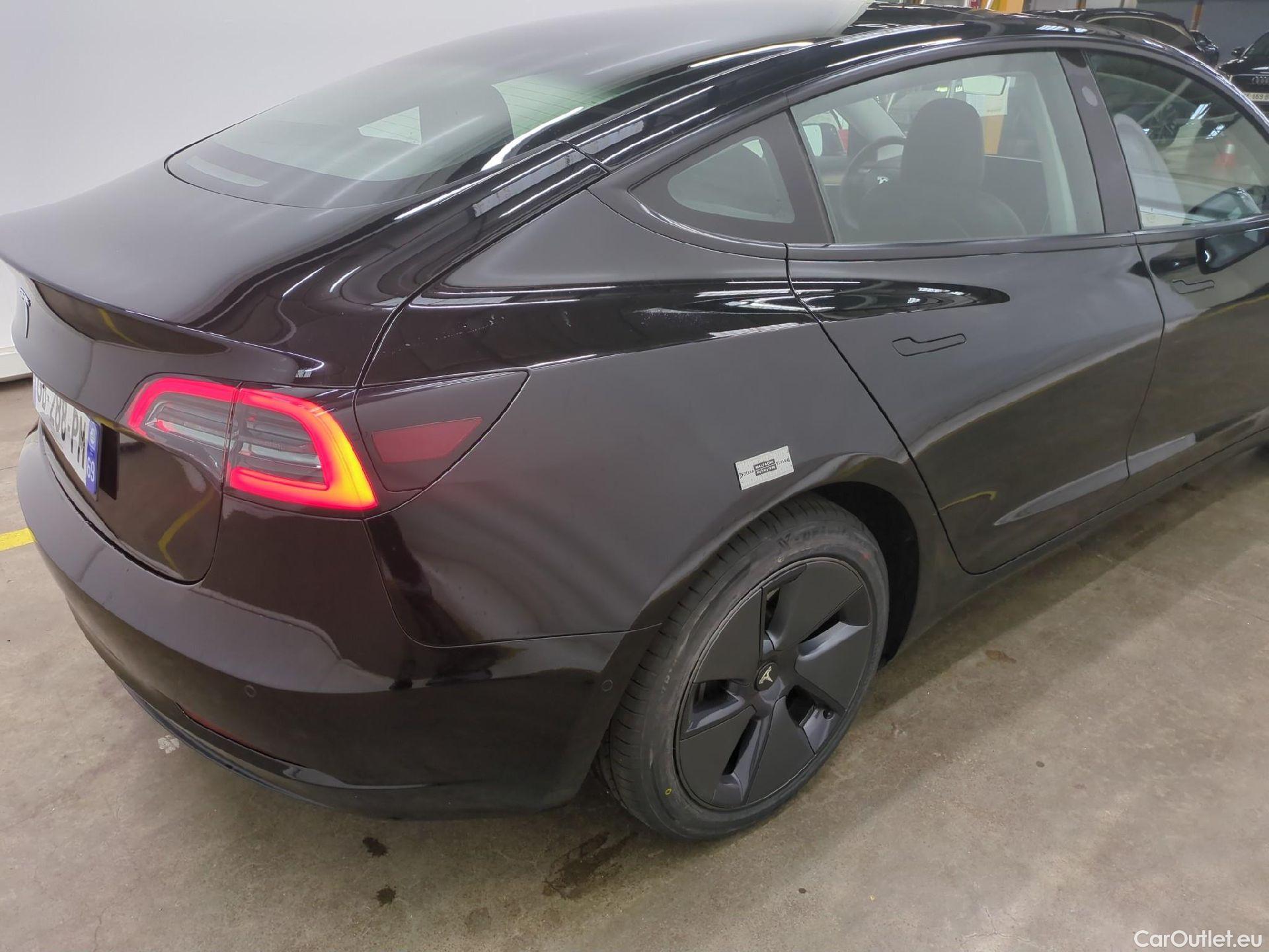  Tesla  Model 3 TESLA  / 2018 / 4P / Berline Autonomie Standard Plus RWD #15