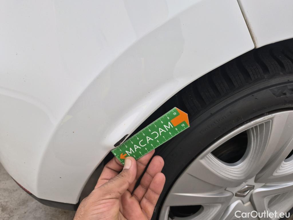  Renault  Clio  IV Zen 1.5 dCi 75CV BVM5 E5 #54