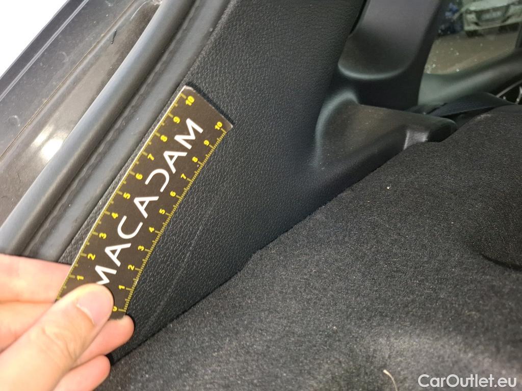  Nissan  Qashqai NISSAN  / 2017 / 5P / Crossover 1.3 DIG-T 140 Tekna #25