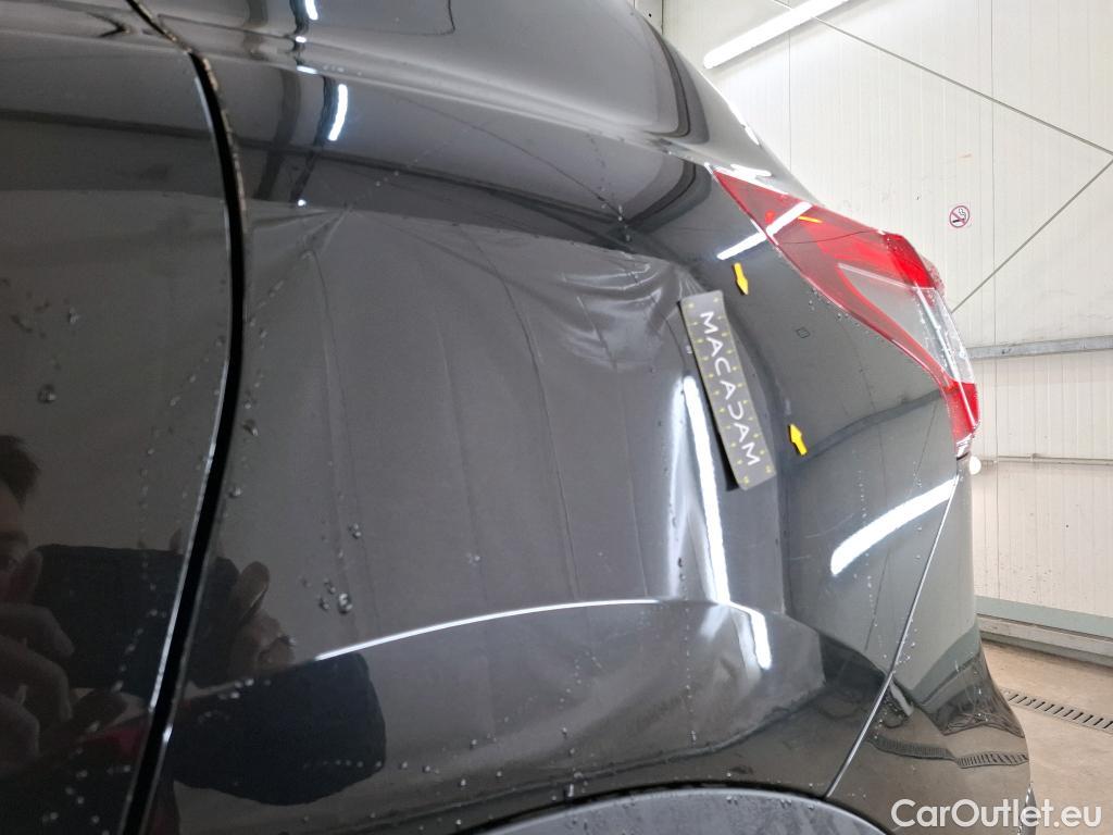  Nissan  Qashqai NISSAN  / 2017 / 5P / Crossover 1.3 DIG-T 140 Tekna #3