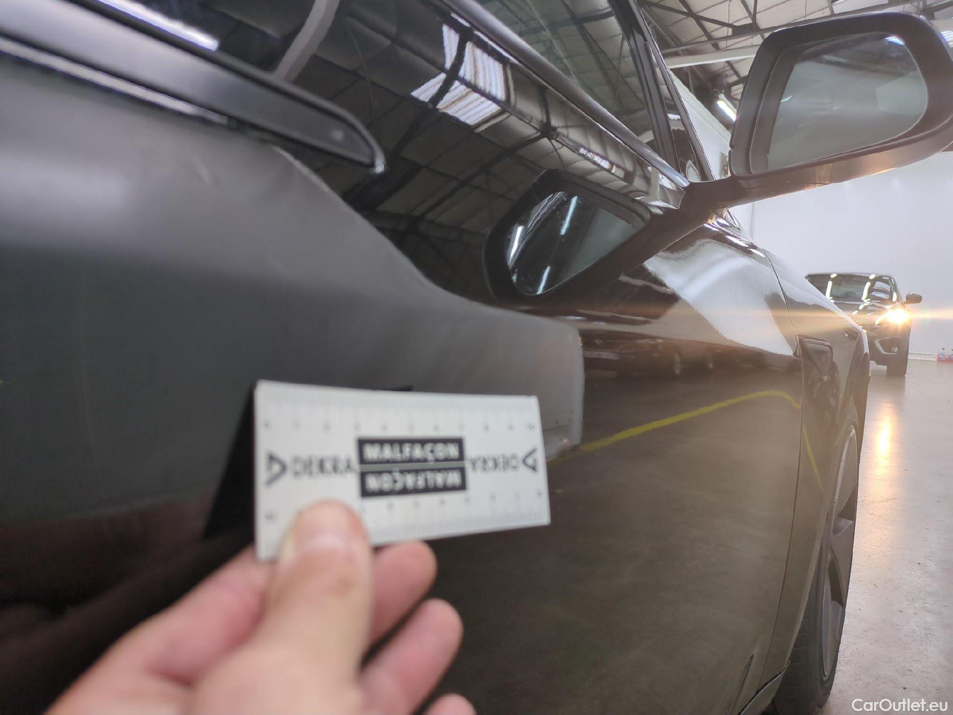  Tesla  Model 3 TESLA  / 2018 / 4P / Berline Autonomie Standard Plus RWD #18