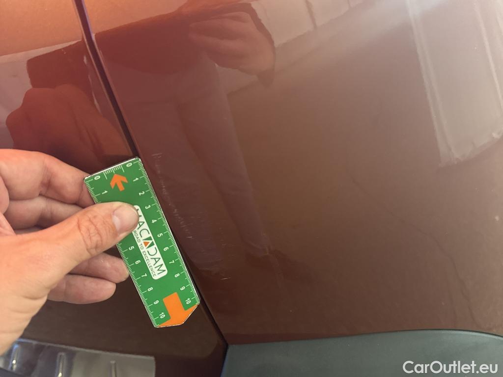  Peugeot  5008  Allure Pack 1.5 HDi 130CV BVA8 7 Sieges E6d #5