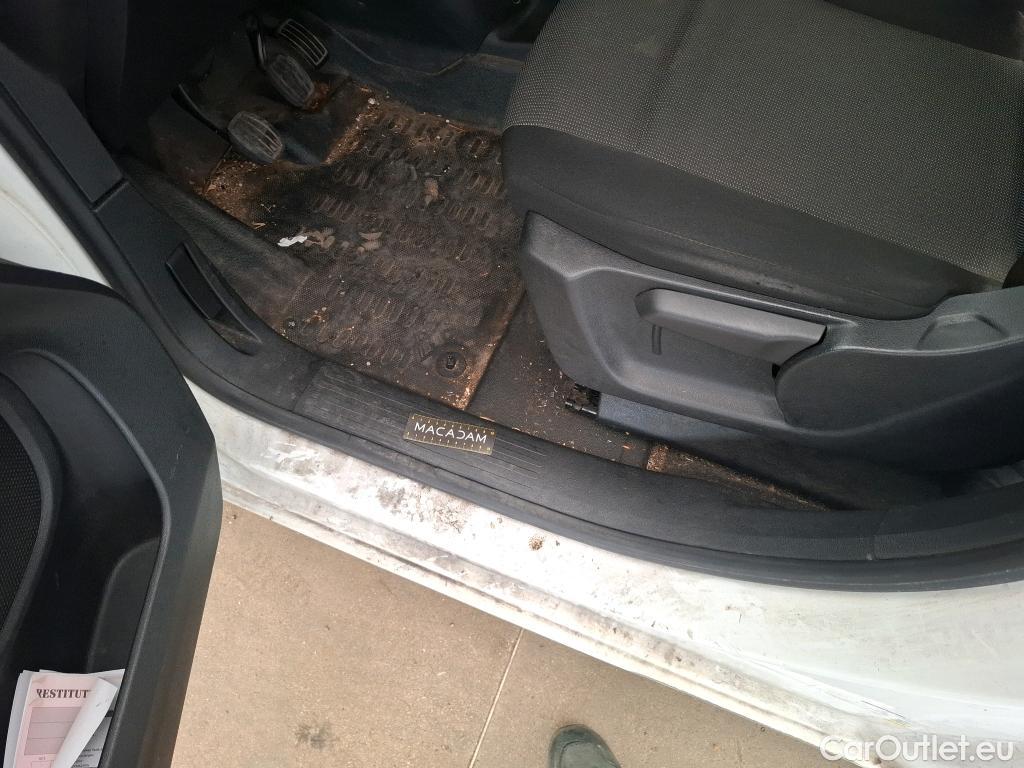  Citroen  Berlingo  Fourgon Club M 650 1.5 BlueHDi 75CV BVM5 E6dT #49