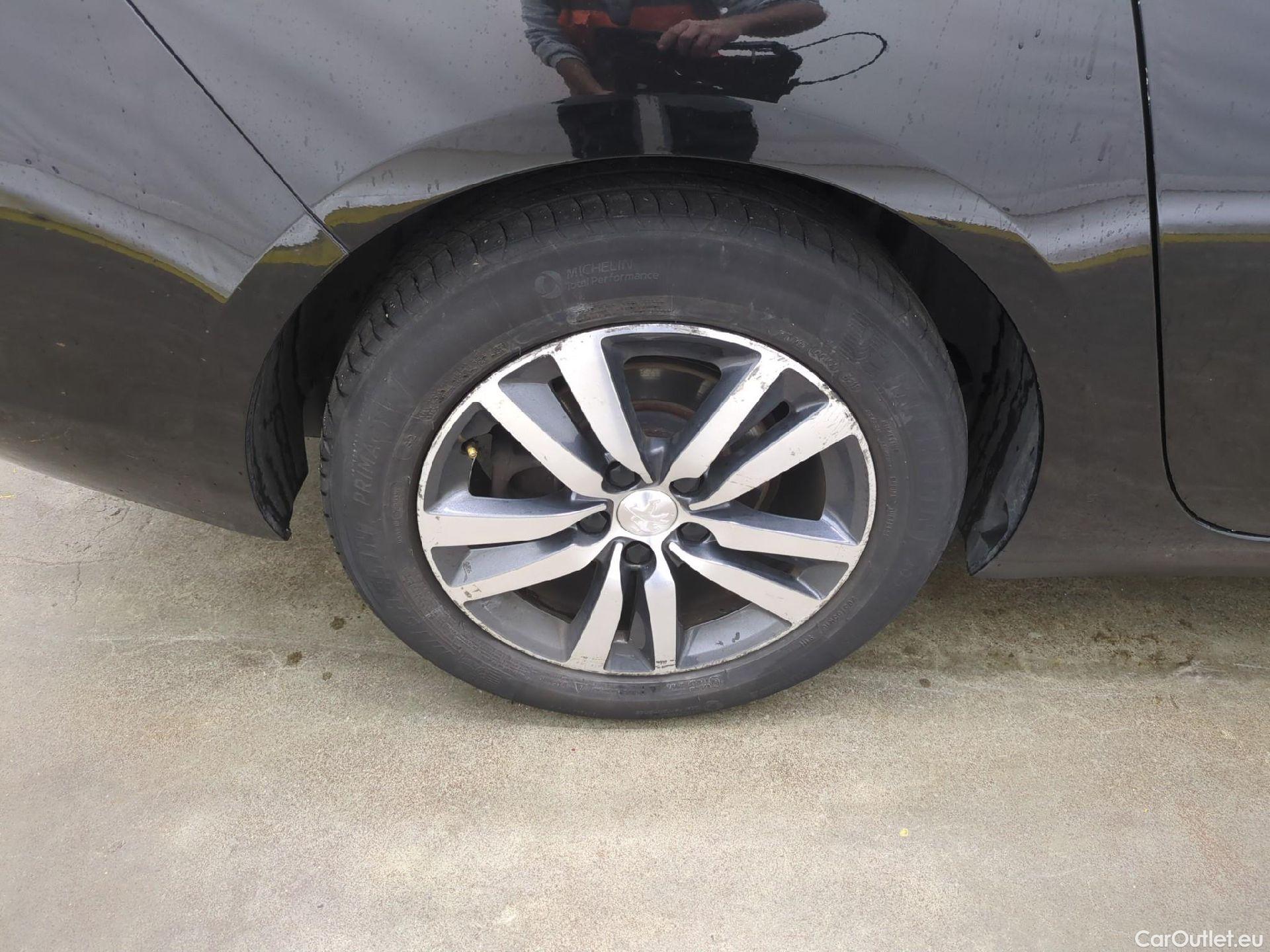  Peugeot  308  SW Allure 1.5 HDi 130CV BVM6 E6dT #28