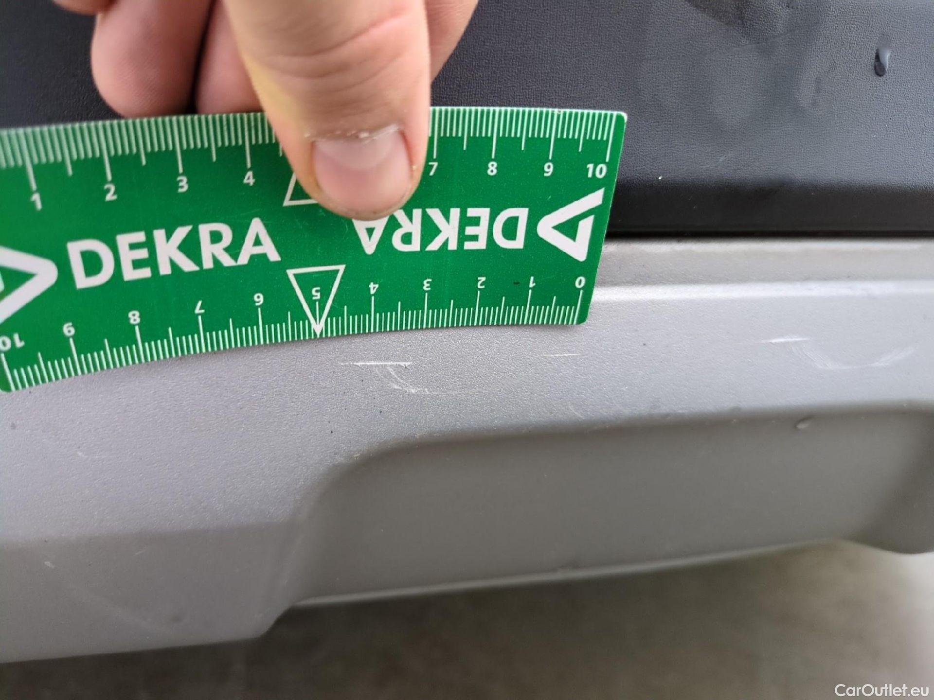  Renault  Espace  V Initiale Paris 2.0 dCi 200CV BVA6 E6dT #65