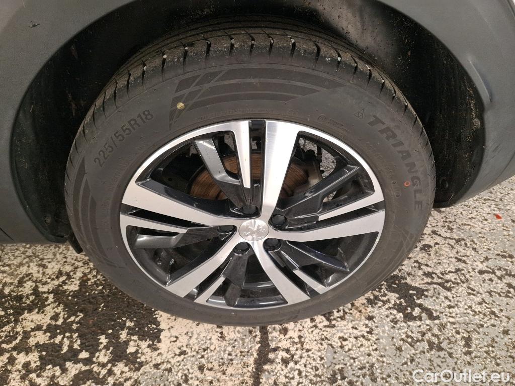  Peugeot  3008  Allure Business 1.2 PureTech 130CV BVA6 E6 #33