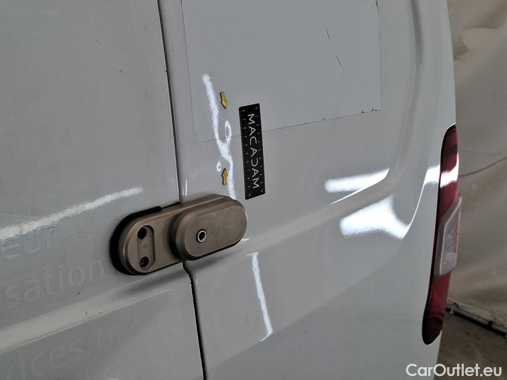  Citroen  Berlingo  Fourgon Club M 650 1.5 BlueHDi 75CV BVM5 E6dT #47