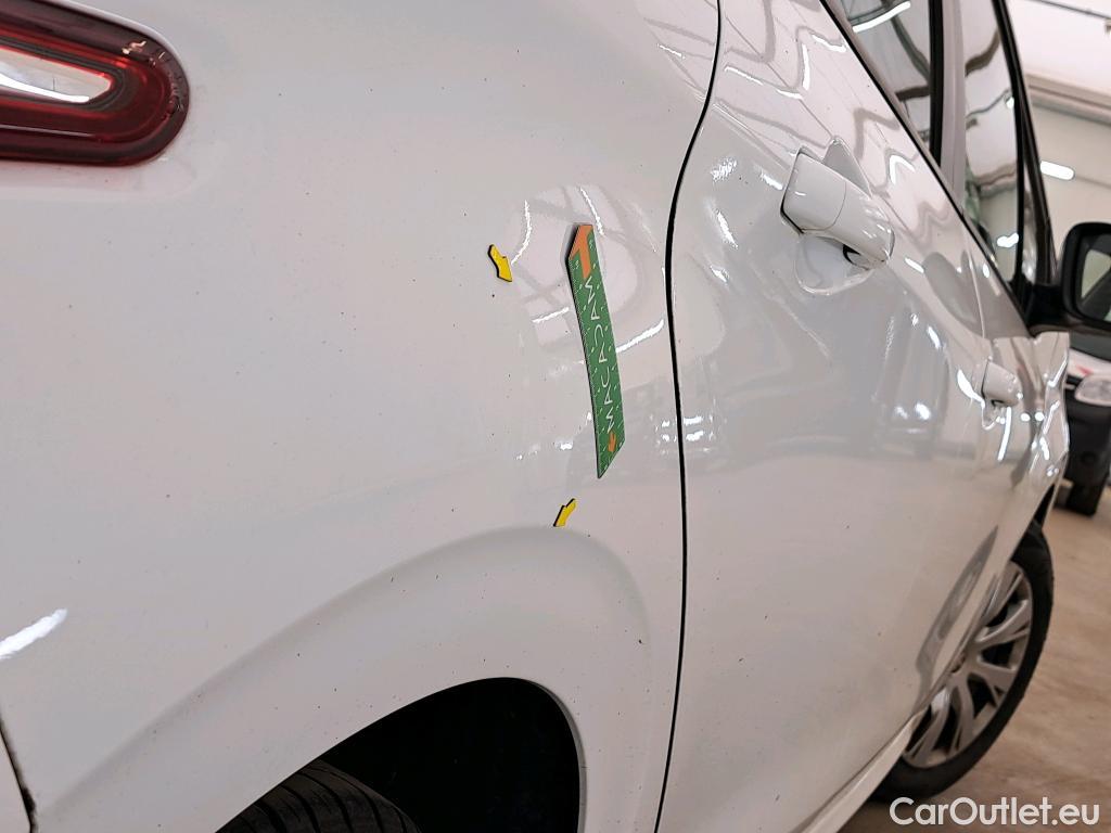  Peugeot  208  Affaire Premium Pack 1.5 HDi 100CV BVM5 E6dT #2