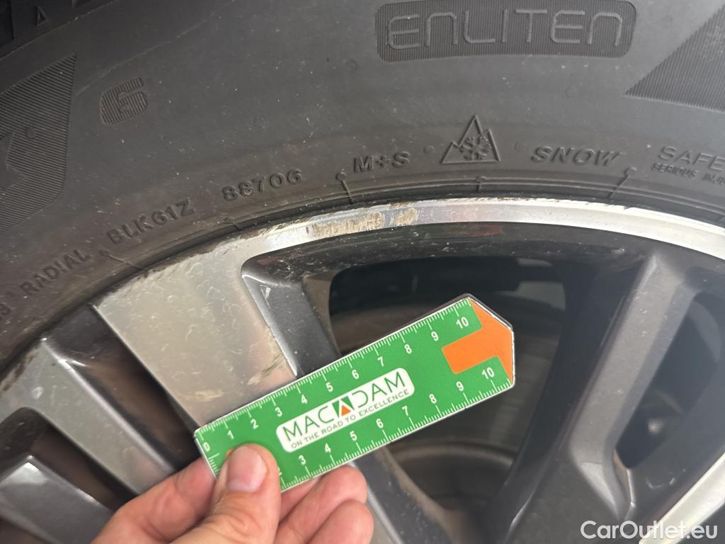  Peugeot  5008  Allure Pack 1.5 HDi 130CV BVA8 7 Sieges E6d #18